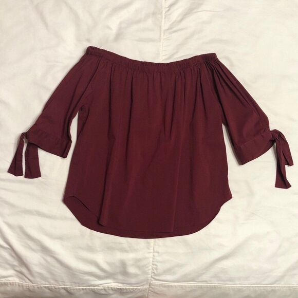 Hers & Mine Maroon Off the Shoulder Blouse Size Medium - Picture 5 of 8